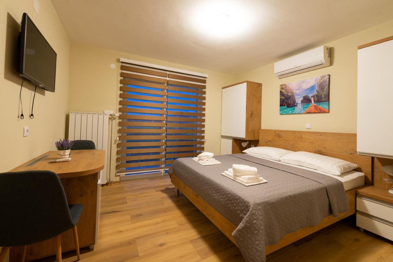 Sobe Mili Ozren Guest House Doboj Exterior photo