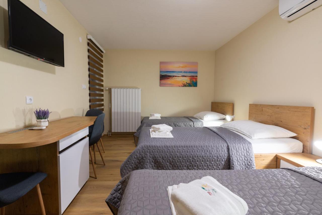 Sobe Mili Ozren Guest House Doboj Exterior photo